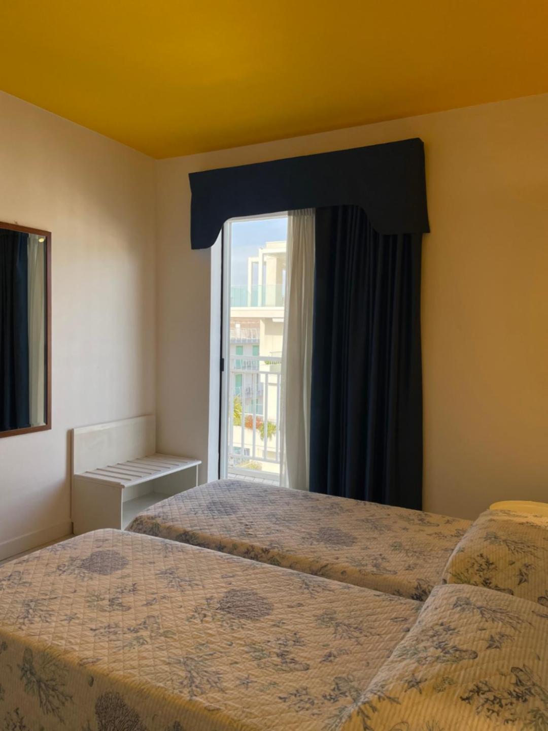 Hotel Portofino リド・ディ・イエゾロ エクステリア 写真
