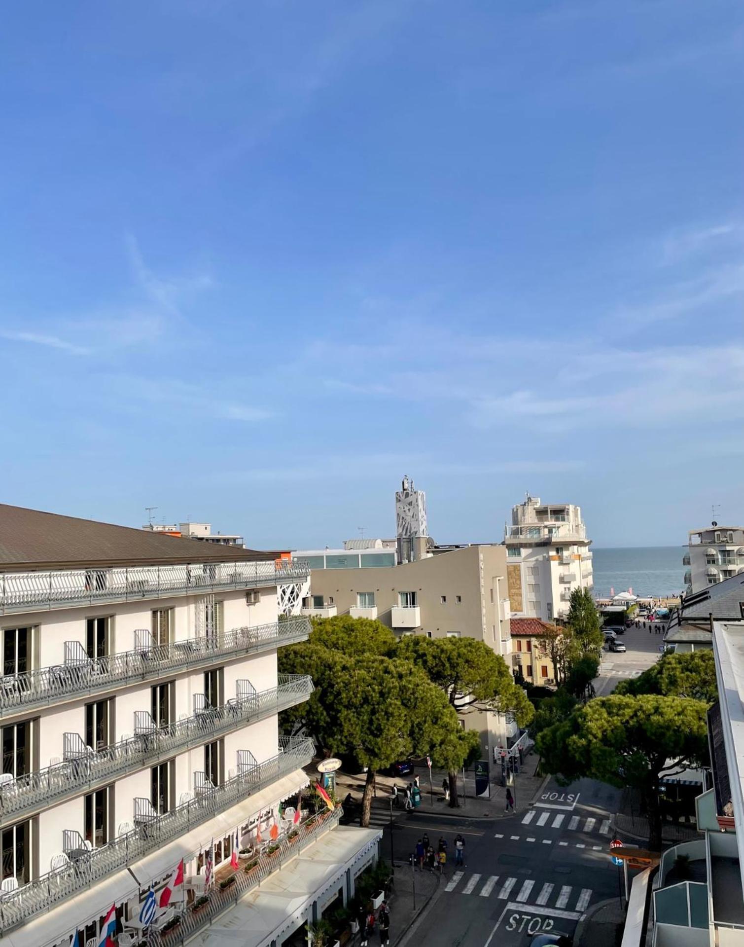 Hotel Portofino リド・ディ・イエゾロ エクステリア 写真