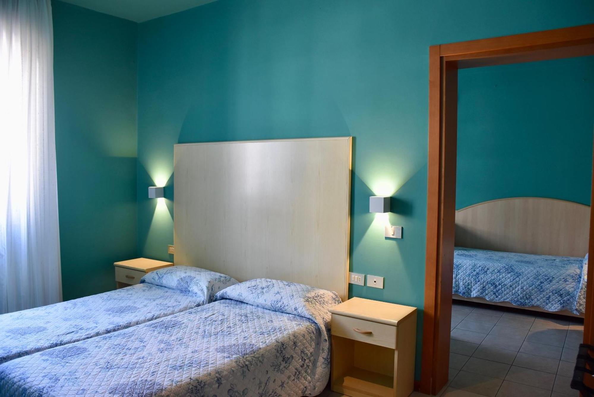 Hotel Portofino リド・ディ・イエゾロ エクステリア 写真