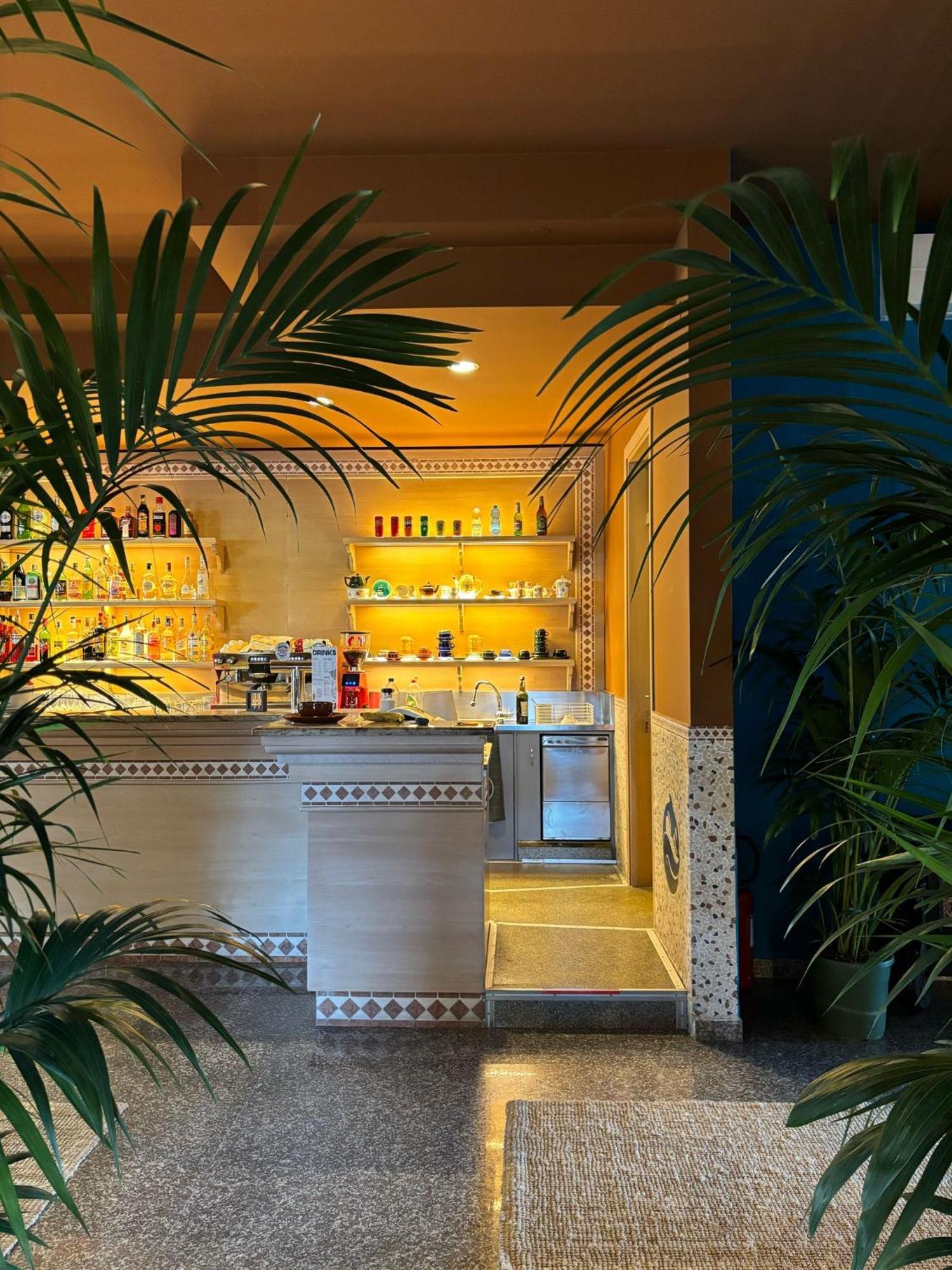 Hotel Portofino リド・ディ・イエゾロ エクステリア 写真