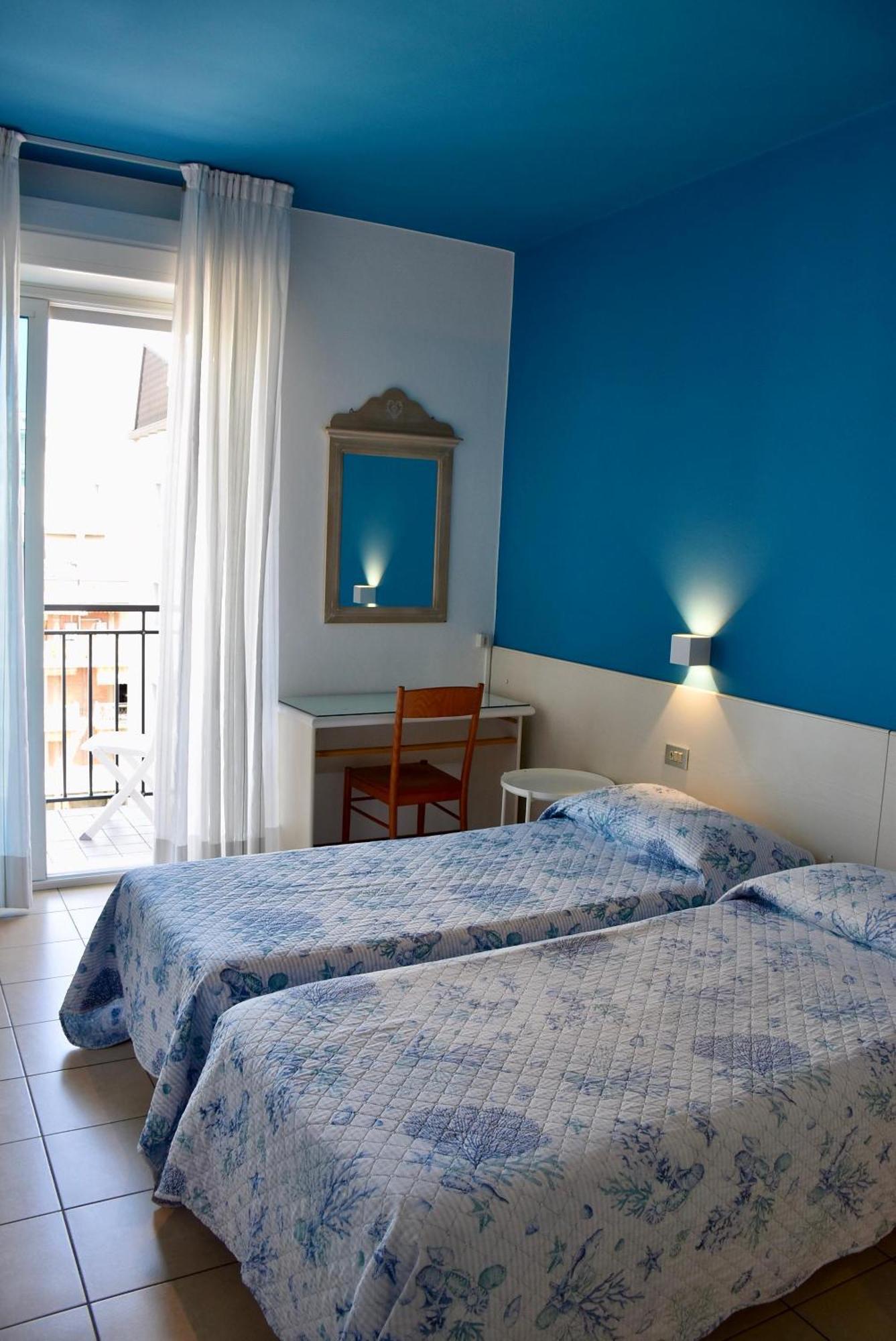 Hotel Portofino リド・ディ・イエゾロ エクステリア 写真